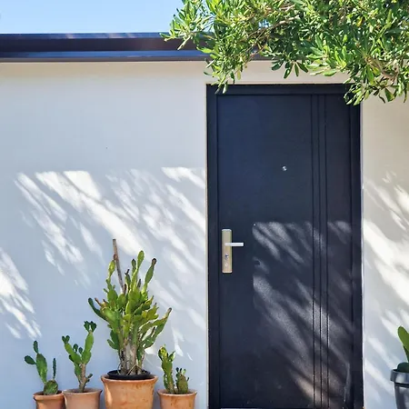 펜션 Smokvin Hlad 페로이